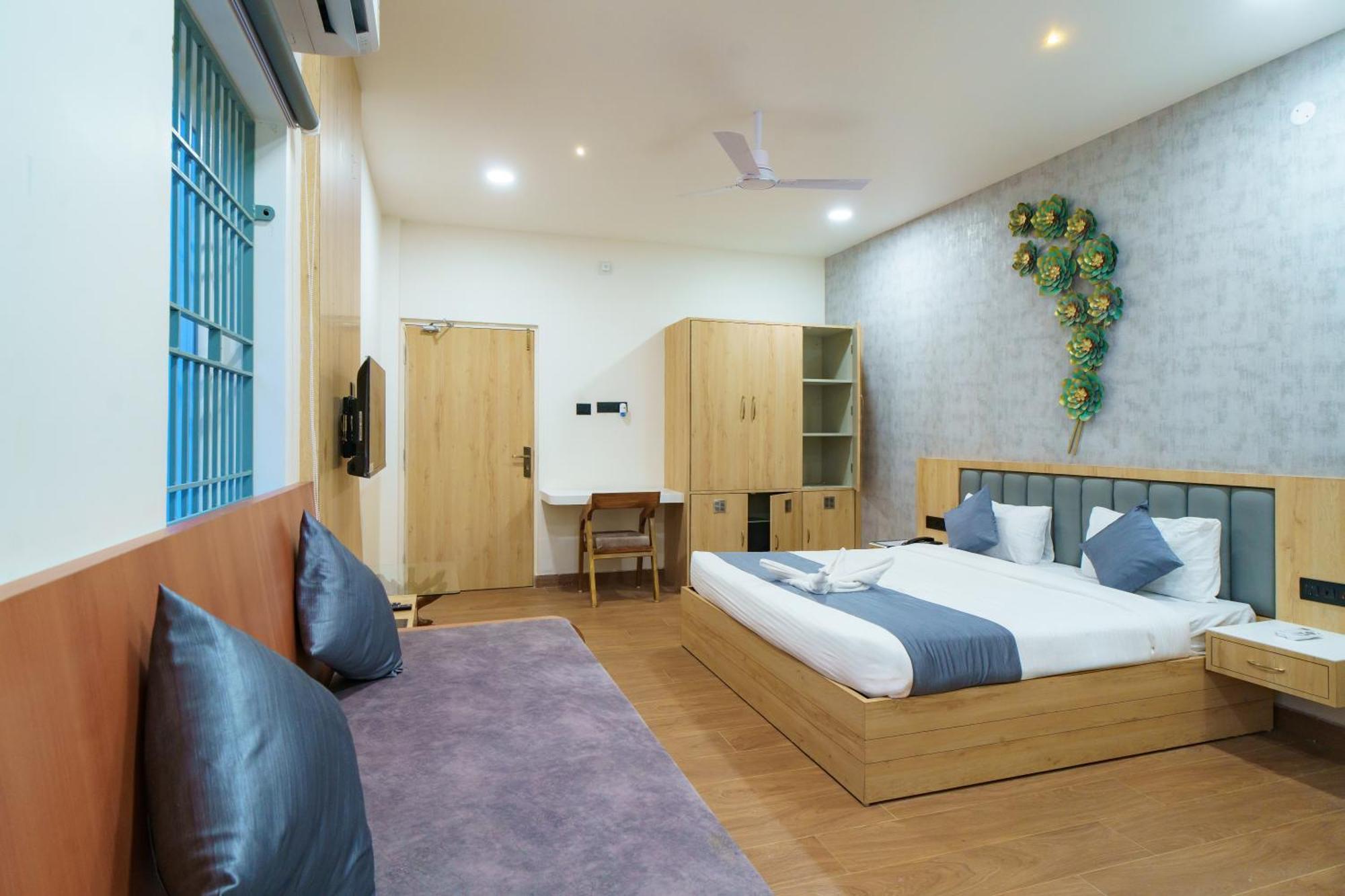 Satyabhama Inn Pathara ภายนอก รูปภาพ