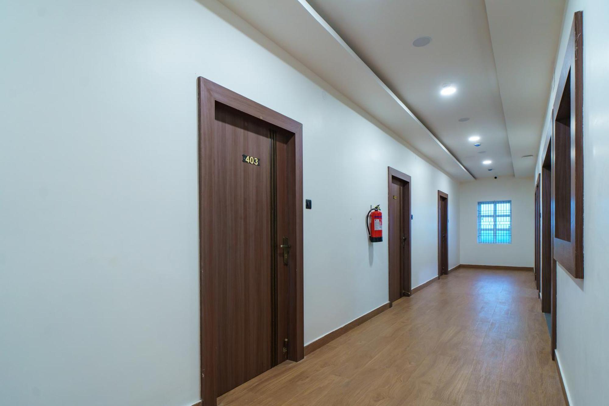 Satyabhama Inn Pathara ภายนอก รูปภาพ